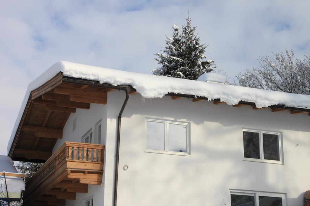 Apartment Am Birkenweg Oberndorf in Tirol Kamer foto